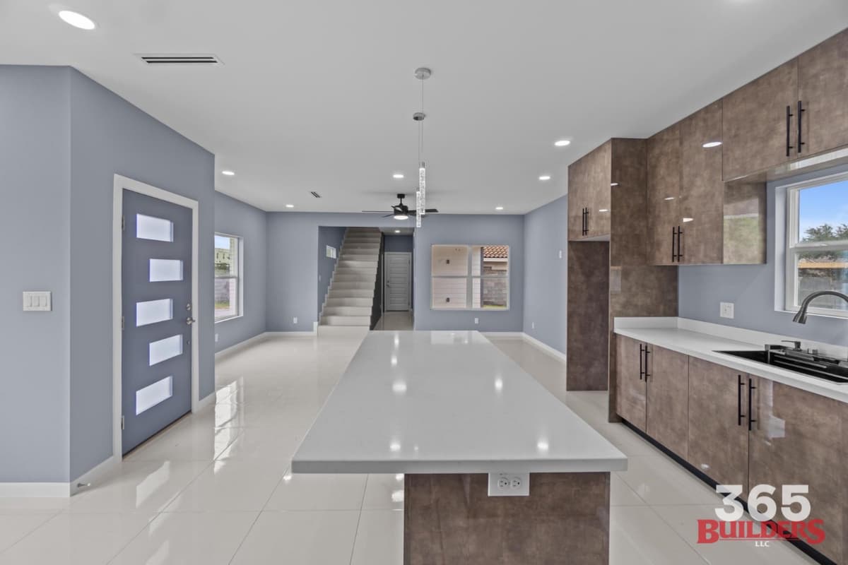 Spec Homes project by 365 Builders LLC